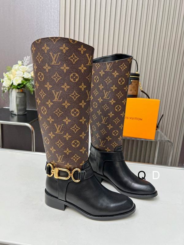 Louis Vuitton Boots Wmns ID:20231217-113